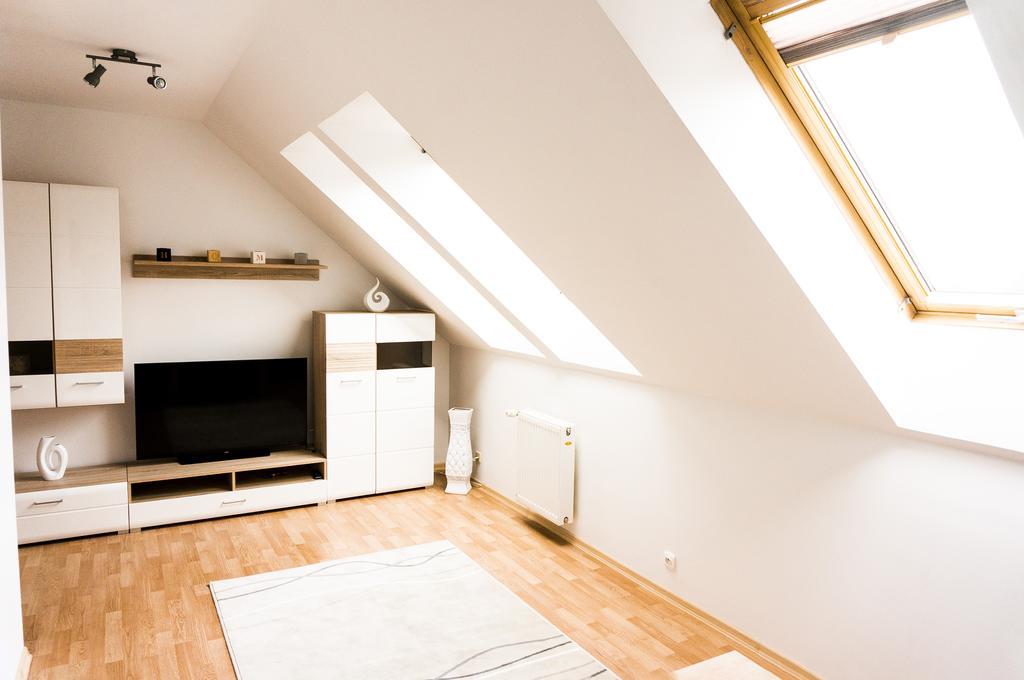 Ferienwohnung Apartament Przy Basztowej Dramburg Exterior foto