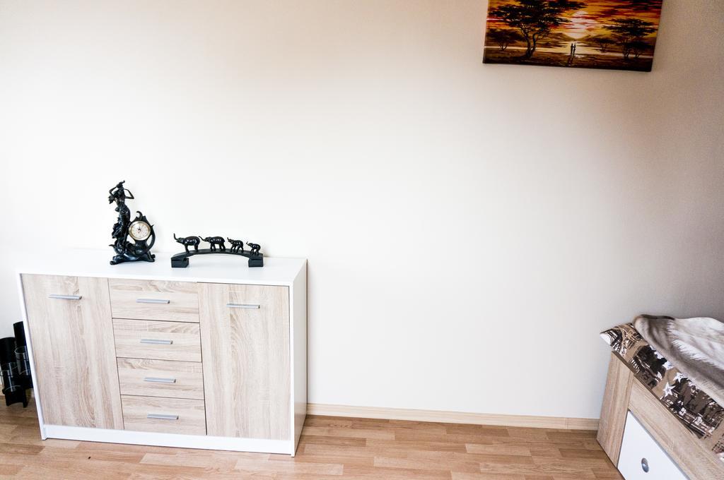 Ferienwohnung Apartament Przy Basztowej Dramburg Exterior foto